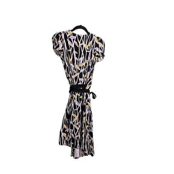 Diane Von Furstenberg DVF Antonio Black Yellow Leaf Print V-Neck Wrap Dress 8 - Picture 5 of 10
